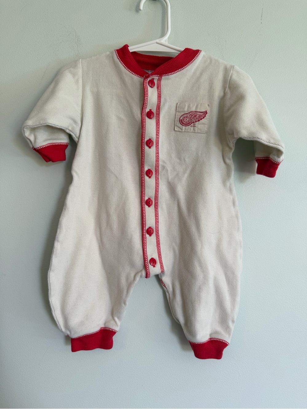Vintage 90’s NHL Red Wings Classic Cream and Red Baby One-Piece Romper